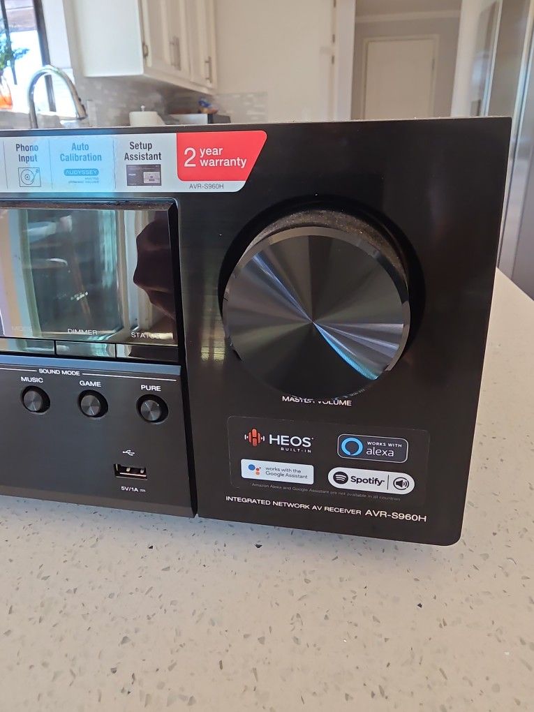 Denon AVR 960H 90W 7Ch Bluetooth Capable HDR Compatible With HEOS And Dolby Atmos 8K Black