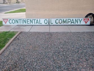 Porcelain gas sign