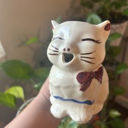 Vintage Shawner Pottery Creamer