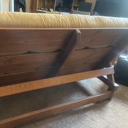 Futon (Queen) 