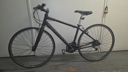 Cannondale Flat Bar Road Bike