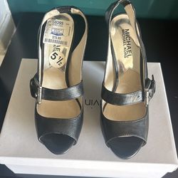 Lady’s Shoes 