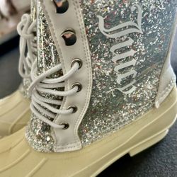 Juicy Couture Bling Duck Boots New