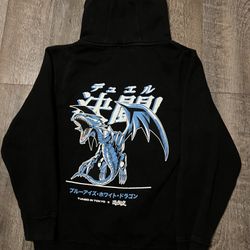 Yugioh Blue Eyes White Dragon Tuned in Tokyo Hoodie size small