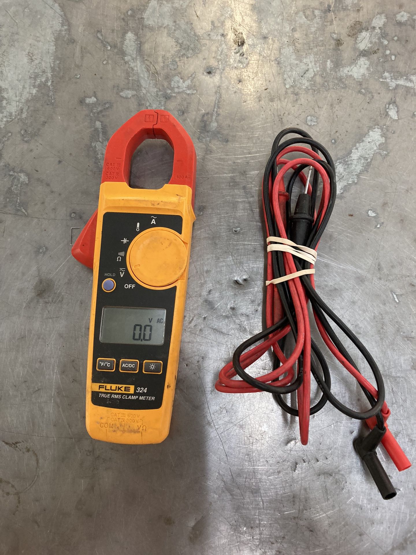 Fluke 324 True-RMS Clamp Meter