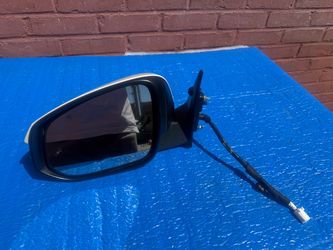 2016 2017 2019 Toyota Highlander Mirror LH