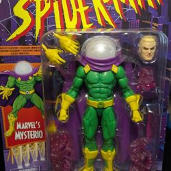 Walmart Exclusive Mysterio Marvel Legends Spider-Man 