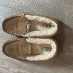 Ugg Ansley slippers 