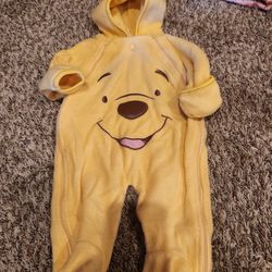 Winnie- The-pooh Jump-suit
