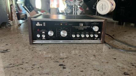 DBX II    Dynamic range enhancer/ noise reduction system