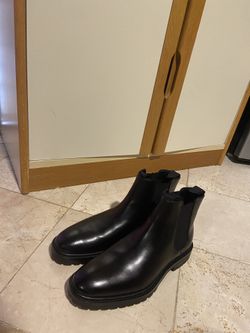 (brand New) Men’s Size 9.5 Black Chelsey boots