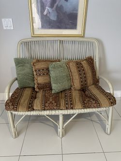 Rattan seater 