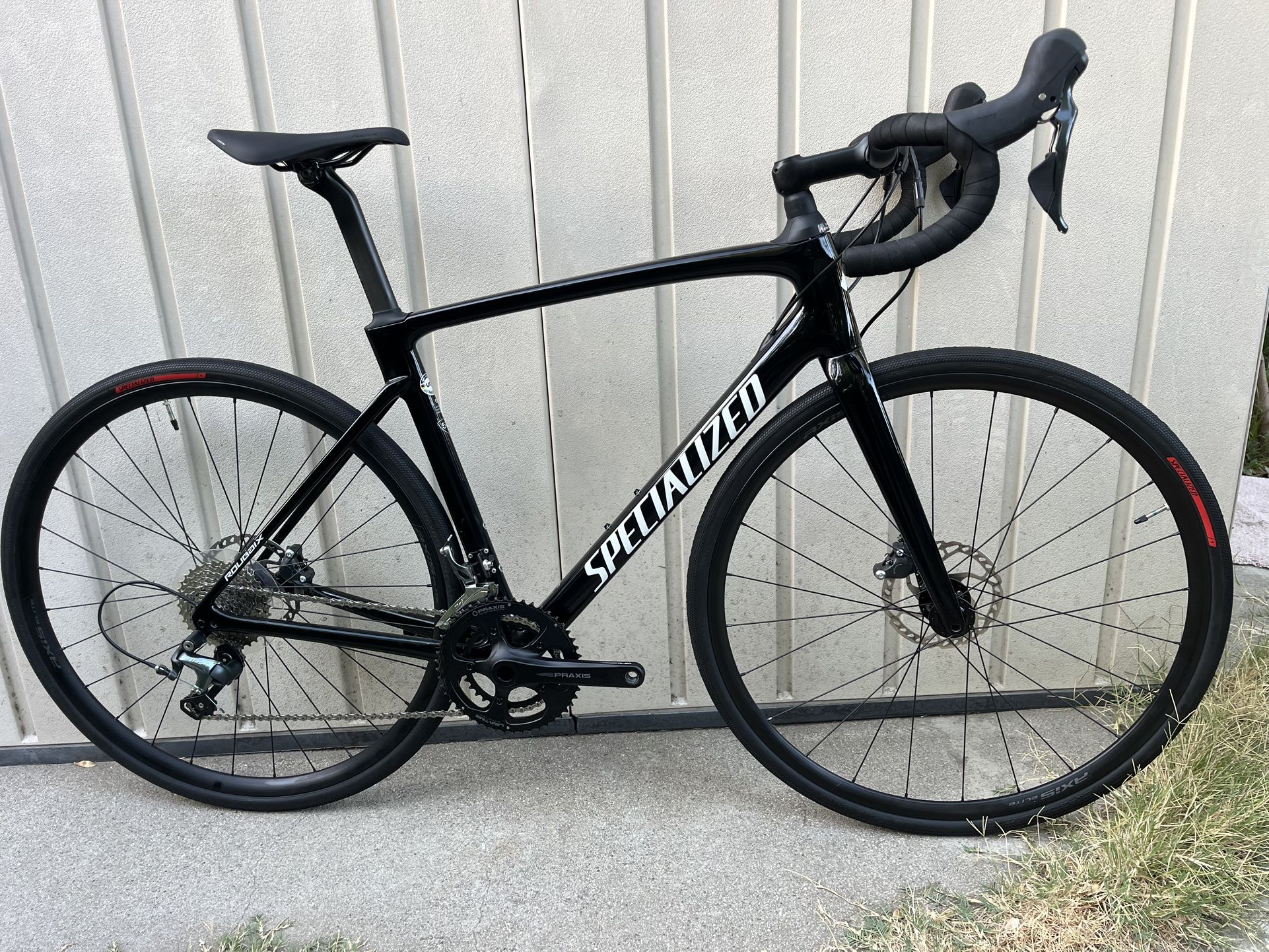 New 2023 Specialized Roubaix SL8 Disc Carbon Road Bike Large 56cm! Very Nice!