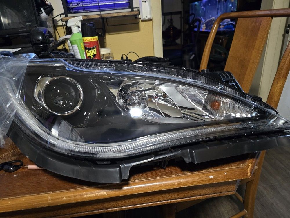 Hid Xenon Model Only Headlight Headlamp Assembly Compatible With Chrysler Pacifica 2018-2020 Right Passenger Side Only # 372