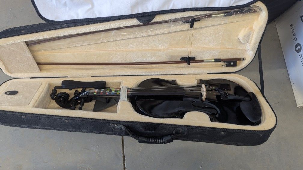 Cecilio Ebony Solid Wood Violin - Will Take Offers