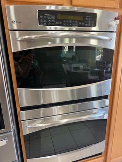 Kitchen Appliances for Sale – Must Go!