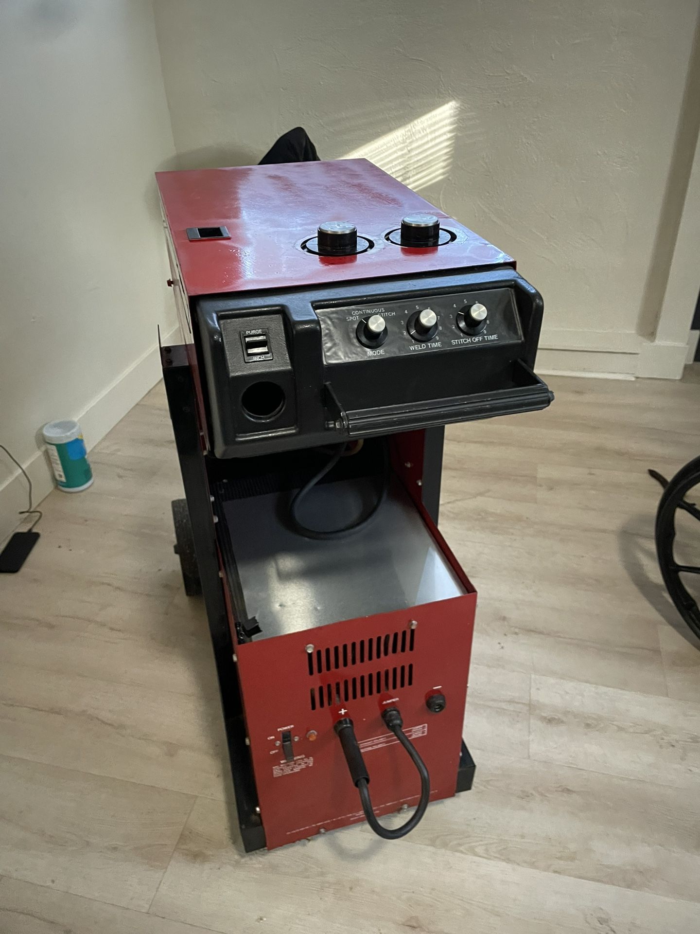 Snap On Wire Feed MiG Welder