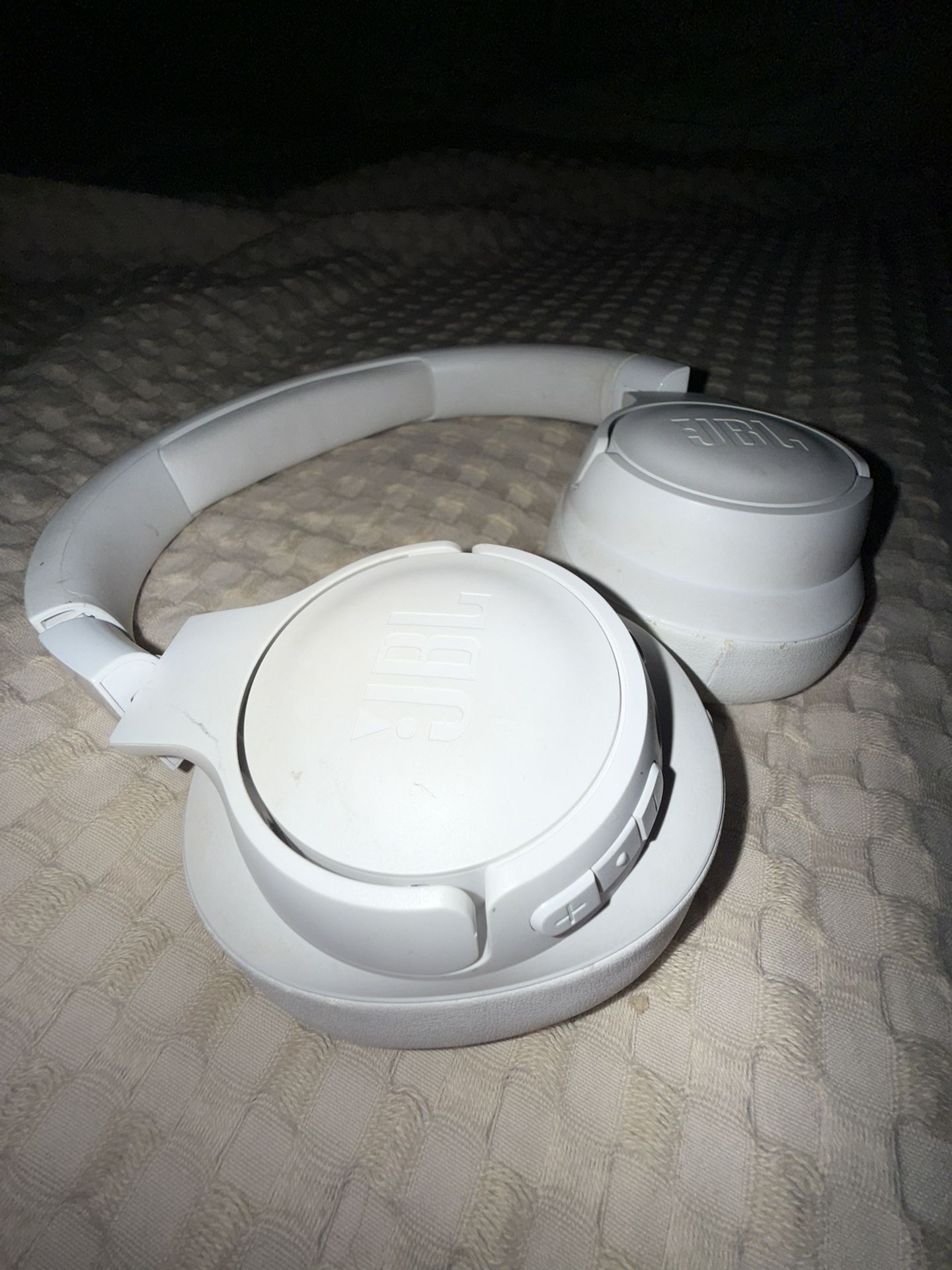 JBL Headphones Bluetooth 