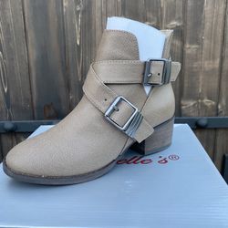 Beige Boots Size 6