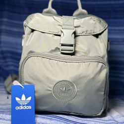 Adidas  Originals Micro 3.0 Mini Backpack, Silver Green/Semi Impact Orange/ One Size 