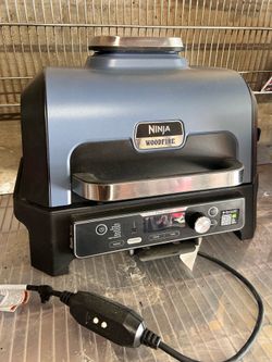 Ninja Woodfire Grill & Smoker