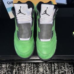 Air Jordan 5 “Oregon” SE 