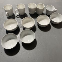 White Ceramic Bowl & Mug Set – Clean, Minimal Style