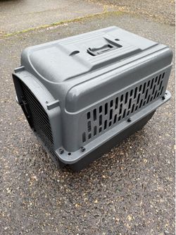 Dog crate