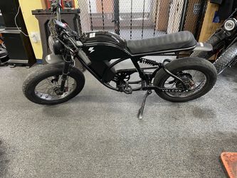 VOLCOM E-BIKE  BRAT 20mph