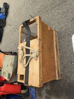 Ice fishing boxes