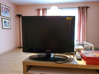 Samsung TV 22 Inch