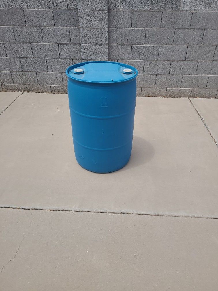 55 Gallon Water Drum