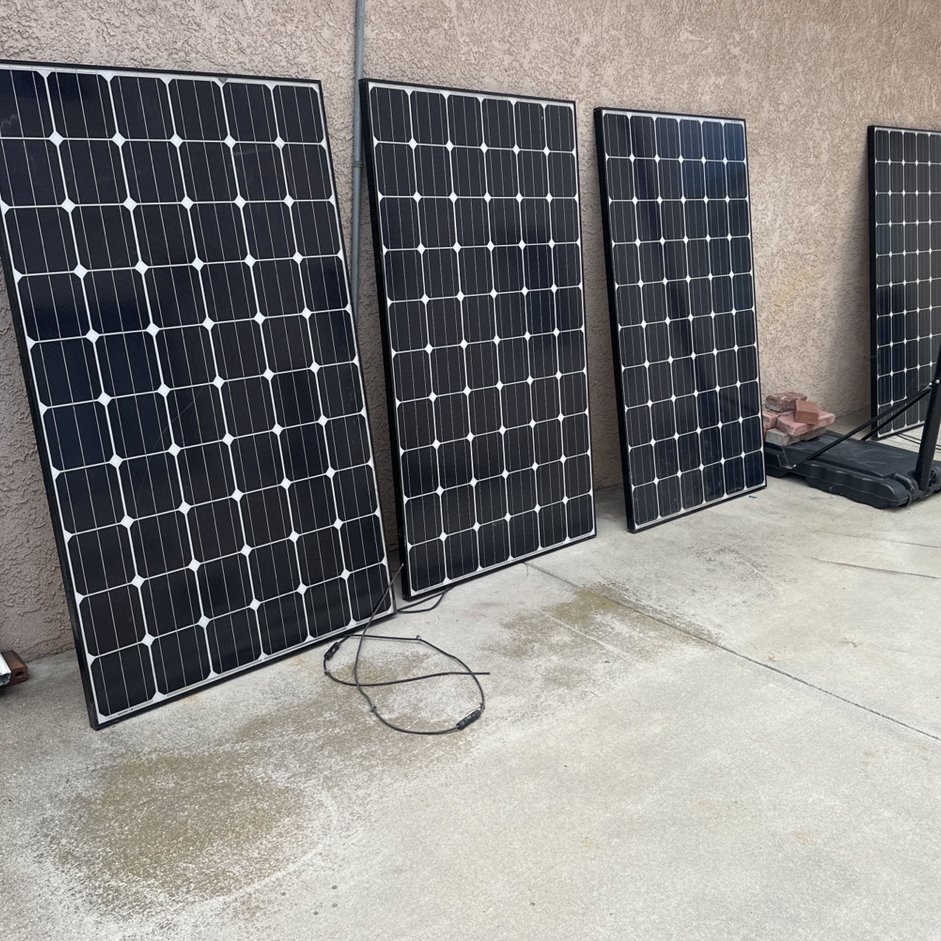 5x 3 Sloar Panels