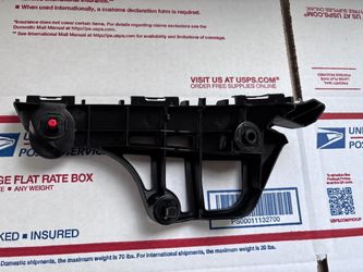 2017’ - 2021’ Toyota Prius Prime XLE Driver Side Front Bumper Support