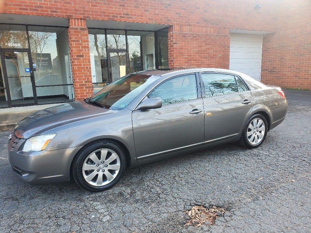 2006 Toyota Avalon