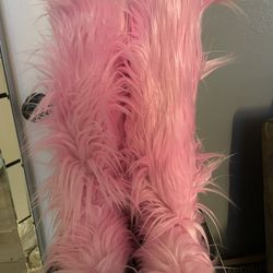 Adult Furry Boots-size 40