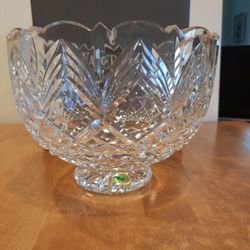 CRYSTAL WATERFORD 9" CUTTERS FOOTED BOWL WITH CERTIFICATE OF AUTHENTICITY 