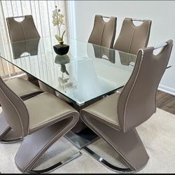 Glass Top Dinning Table Set With 6 Chair