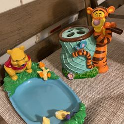 Winnie The Pooh Soap Dish And Toothbrush Holder 