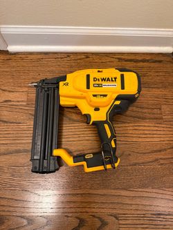 20V MAX XR Lithium-Ion 2-1/8 in. 18-Gauge Electric Cordless Brad Nailer (Tool Only)