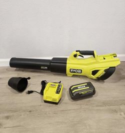 RYOBI 40V HP Brushless WHISPER SERIES Leaf Blower KIT 650CFM