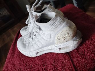 6 1/2 shoes like new