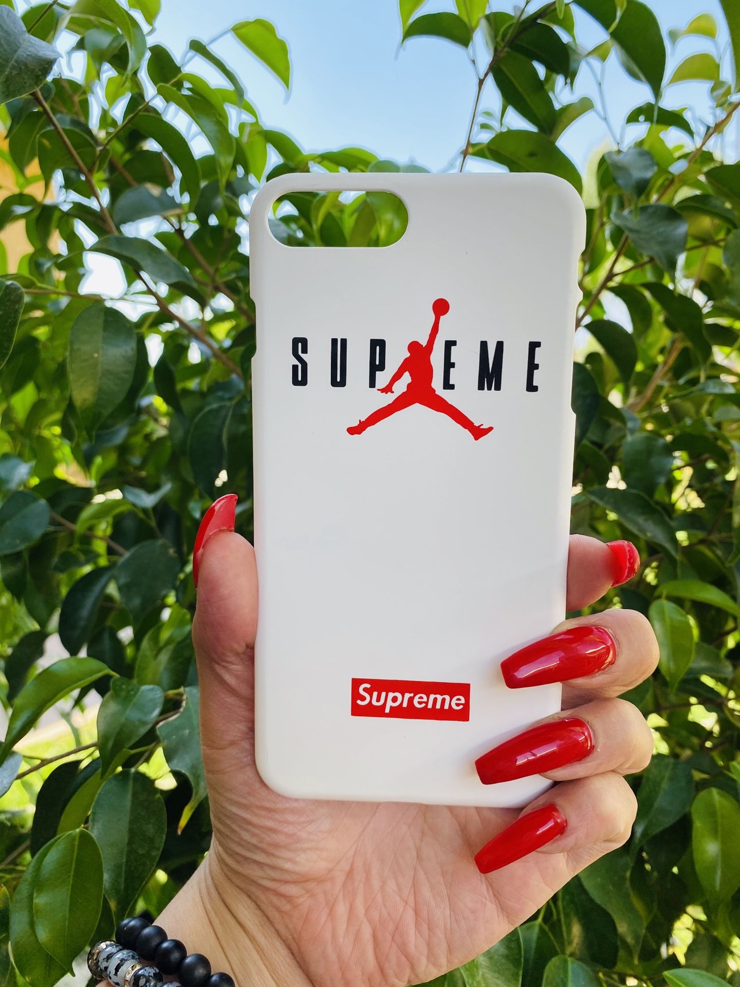 Brand new cool iphone 7+ or 8+ PLUS case cover slim fit hard sleeve case light weight supreme Jordan collab white