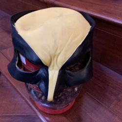 Marvel X-Men Wolverine Disguise Black/Yellow Mask Cosplay Adult 2004