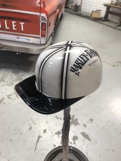 KUSTOM PAINT PINSTRIPE & HAND LETTERING *NOT FOR SALE*