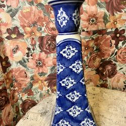 Vintage Silvestri blue and white candle stick holder