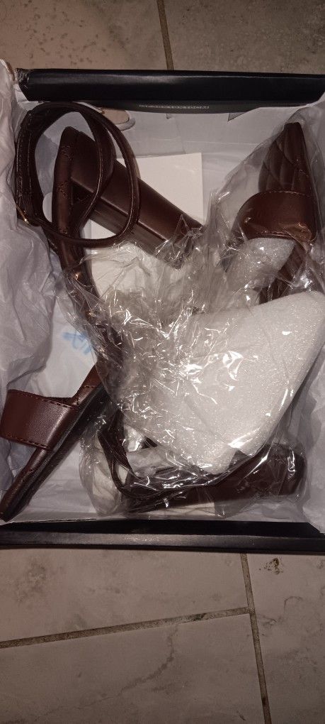 Chocolate Fashinova Heels $60.00