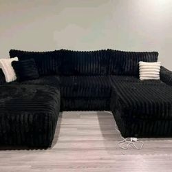 Ottoman perfect Sectional couch 