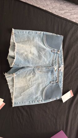 Two Motherhood Maternity Women’s Jean shorts