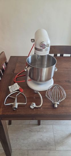 Commercial Kitchenaid Mixer 8 Qrt Brand New!